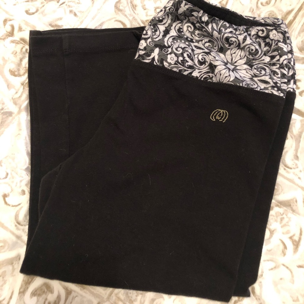 Yoga capris